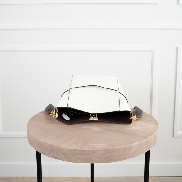 The Jordan Leather Bucket Bag - Cream - Picture 8 of 12